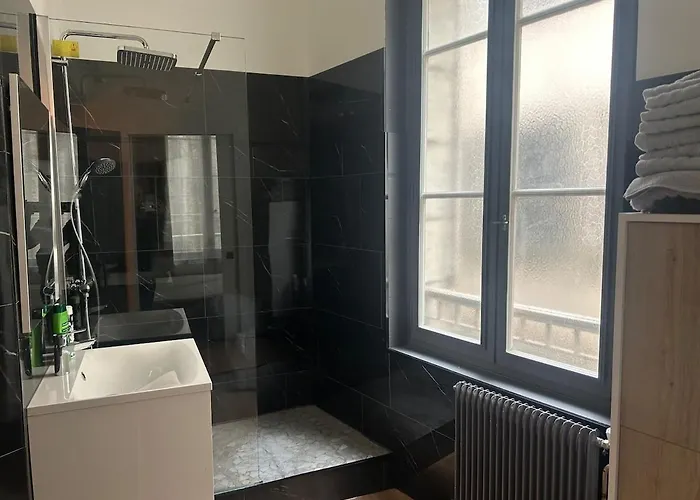 Le Limo アパート